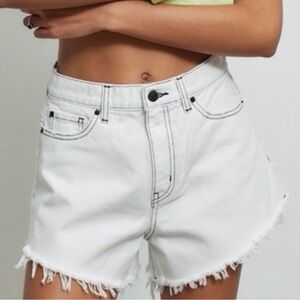 BDG Urban Outfitters White High Waisted Shorts Size 27 Raw Hem